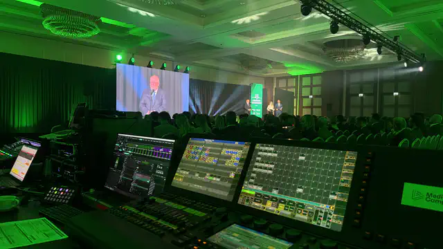 Gala AZS - Hotel Hilton w Warszawie - nagłośnienie, oświetlenie, multimedia - klient: KDK Events