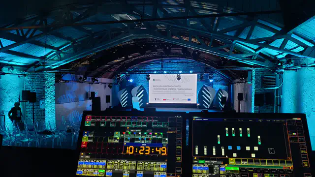 Konferencja PARP - Mała Warszawa w Warszawie - nagłośnienie, oświetlenie, multimedia- klient: KDK Events