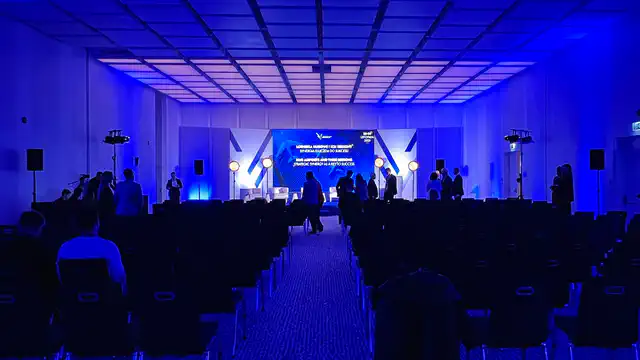 Konferencja CPK - Hotel Renaissance w Warszawie - nagłośnienie, oświetlenie, multimedia - klient: KDK Events